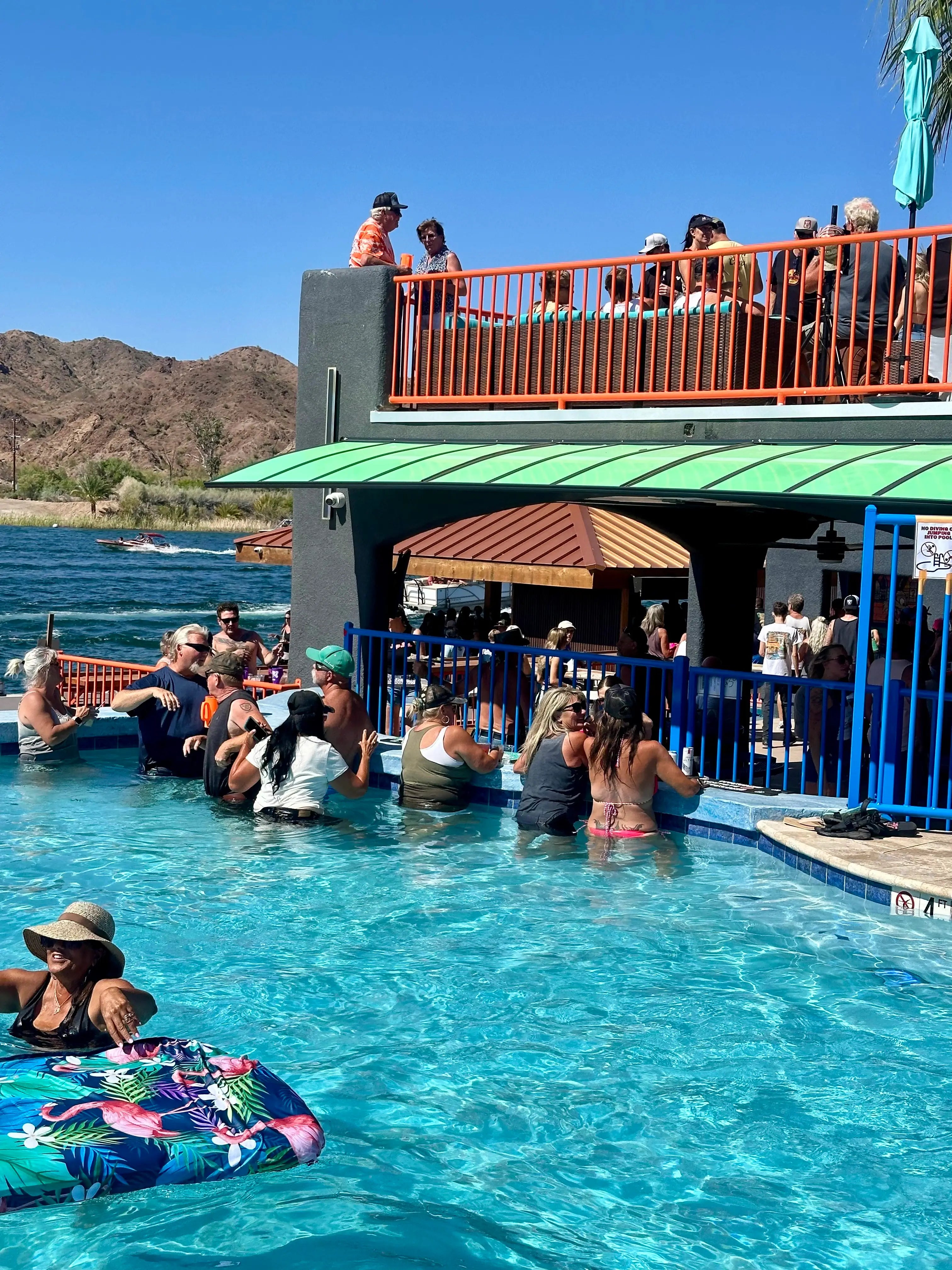 Roadrunner Resort Pool Crowd Relaxing